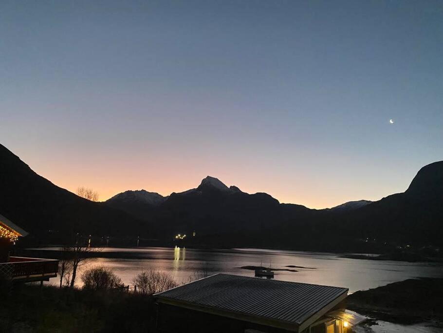 Sjarmerende Anneks I Sigerfjord, Vesteralen Сортланн Экстерьер фото